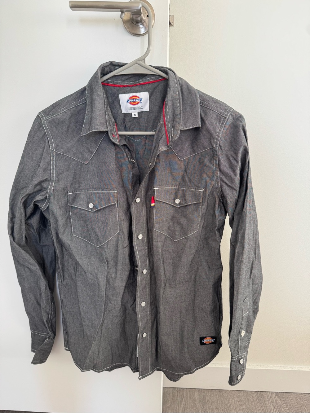 Dickies Men’s Charcoal Gray Western Button-Down Shirt